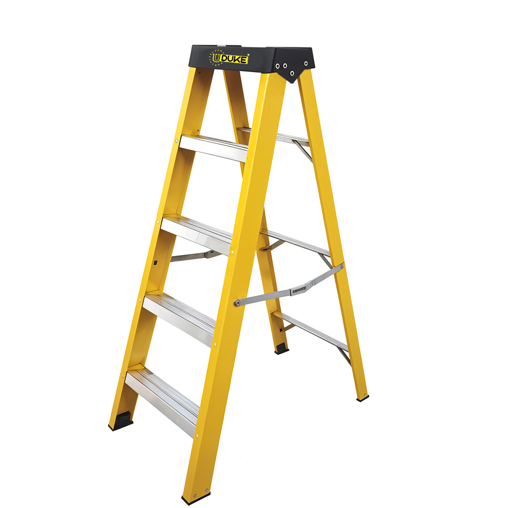 ESCALERA TIJERA 4 PELDAÑOS EN FIBRA DE VIDRIO CAP 150 KILOS USO INDUSTRIAL UDUKE CON PLATAFORMA  (HT3181)